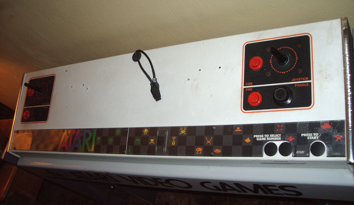 atari_2600_vcs_kiosk2.jpg